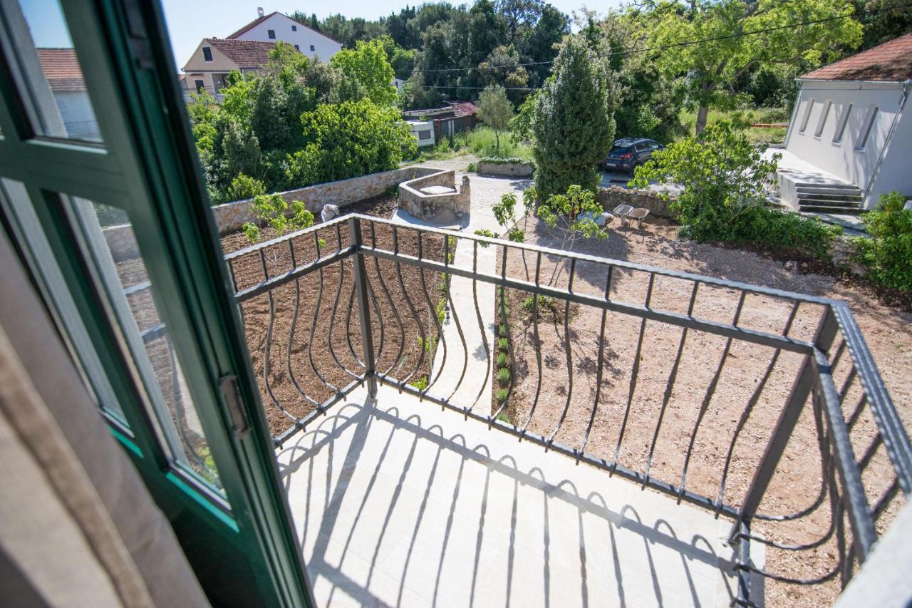 Apartments Tarragon Ugrinici Εξωτερικό φωτογραφία