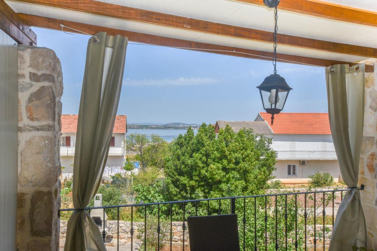 Apartments Tarragon Ugrinici Εξωτερικό φωτογραφία